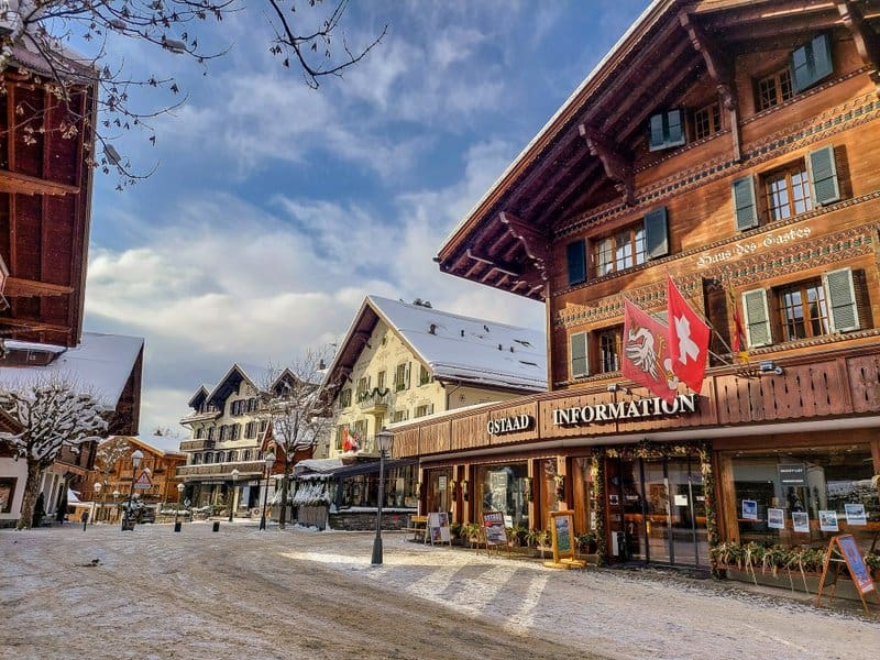 Gstaad helicopter transfer