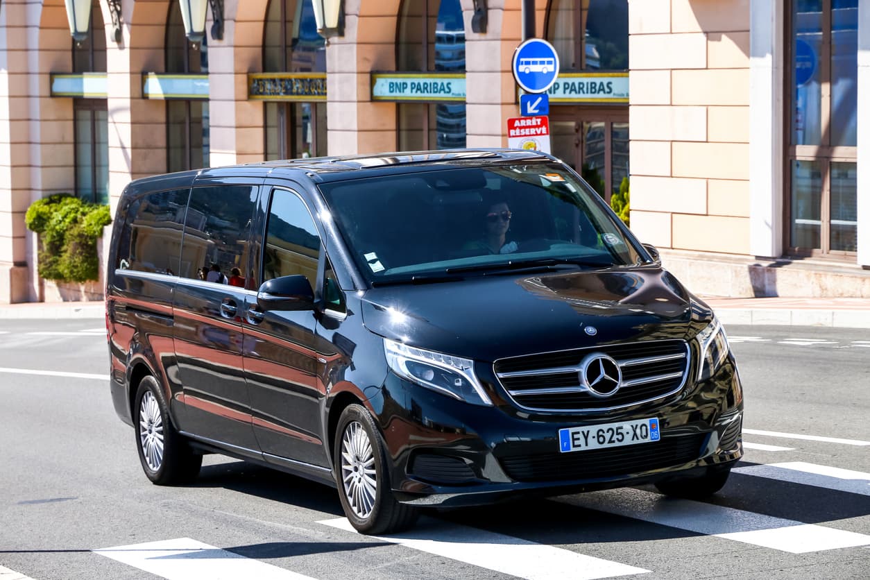 Chauffeur Privé VTC de luxe à Nice Véhicules Premium